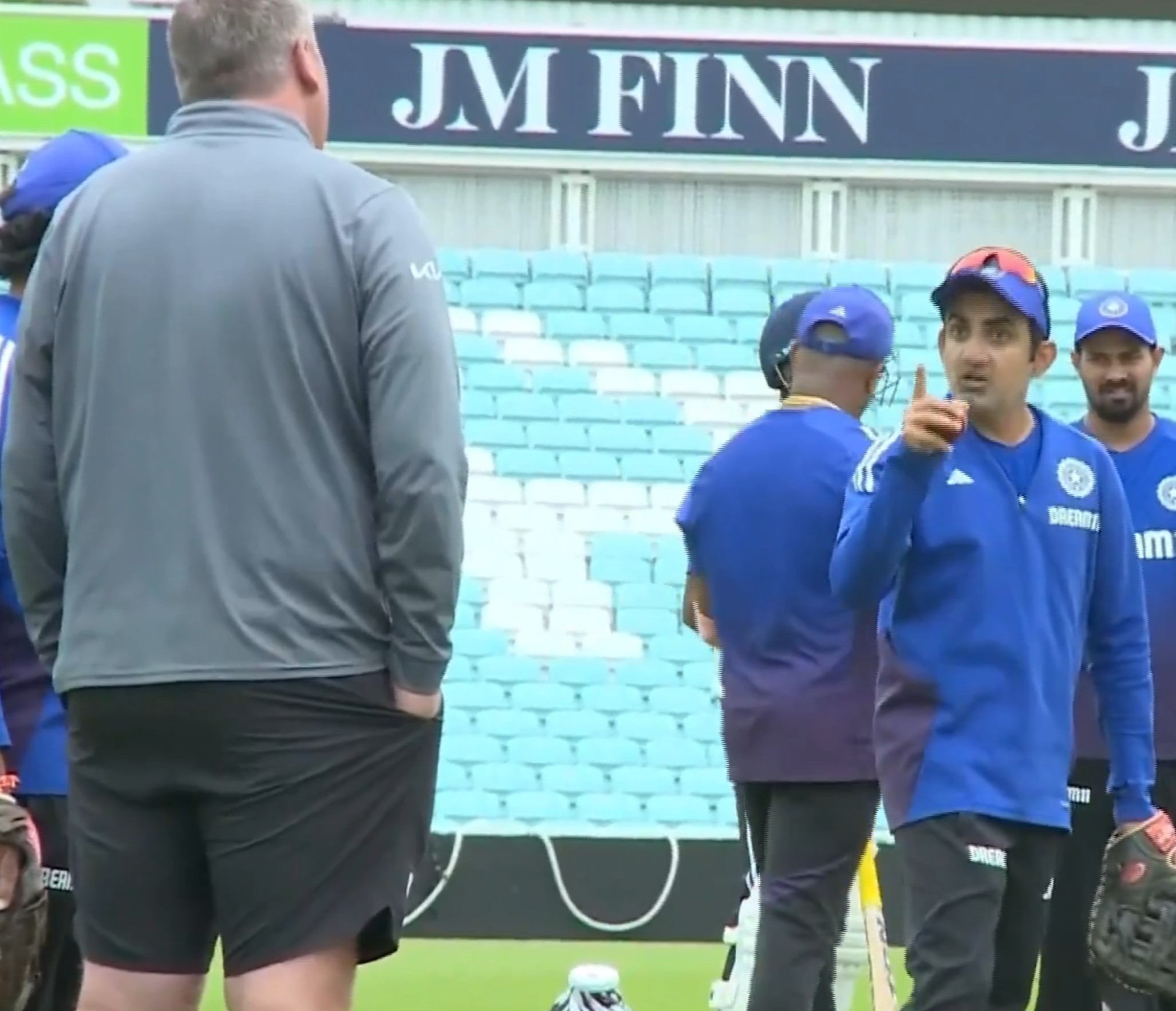 Gambhir and Oval pitch curator argued over Indians being near the pitch | X
