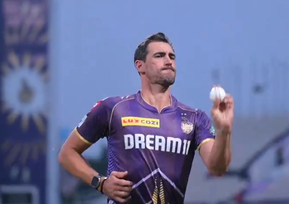 Mitchell Starc | X