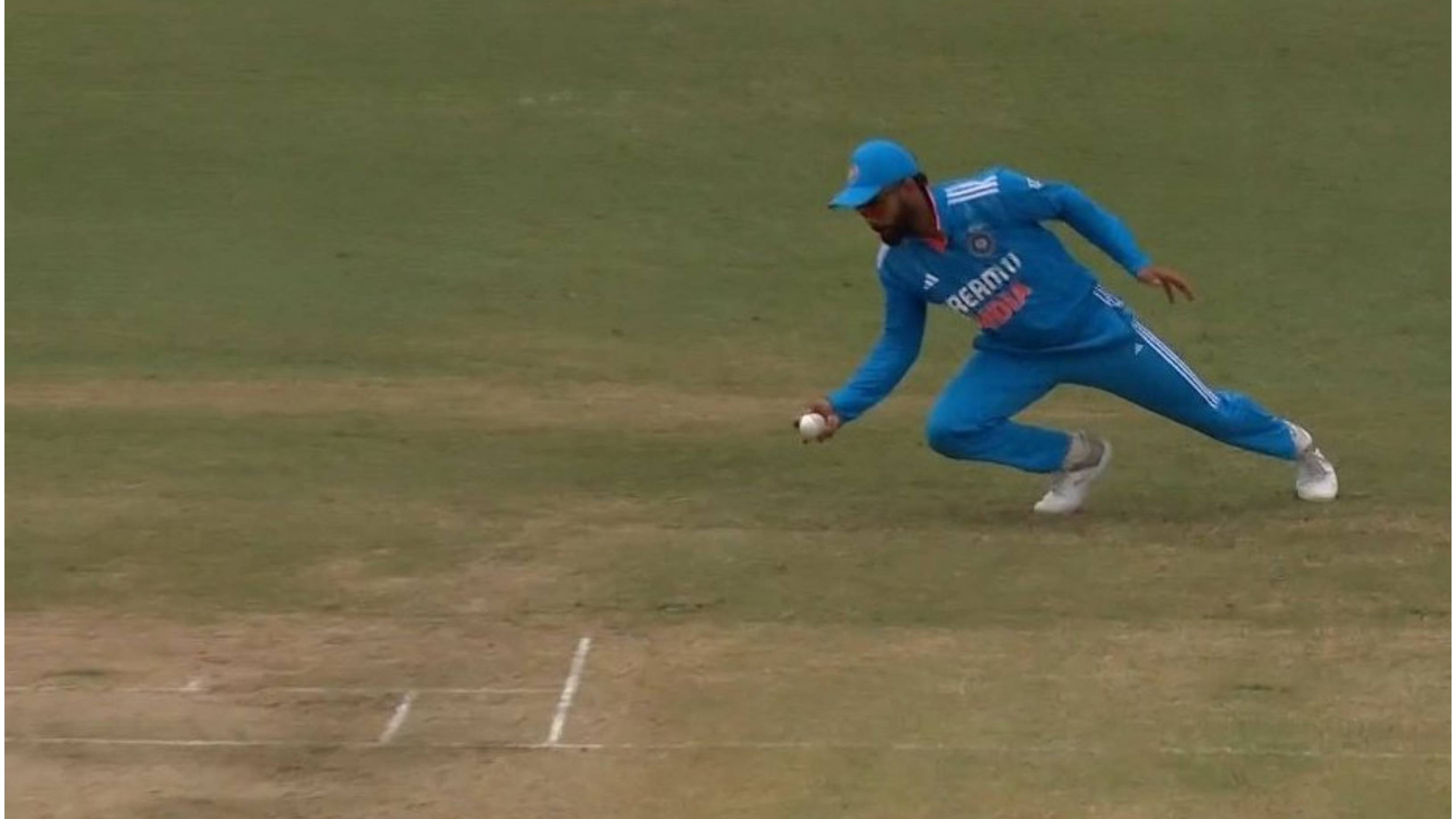 WI v IND 2023: WATCH – Virat Kohli plucks a one-handed at second slip to dismiss Romario Shepherd