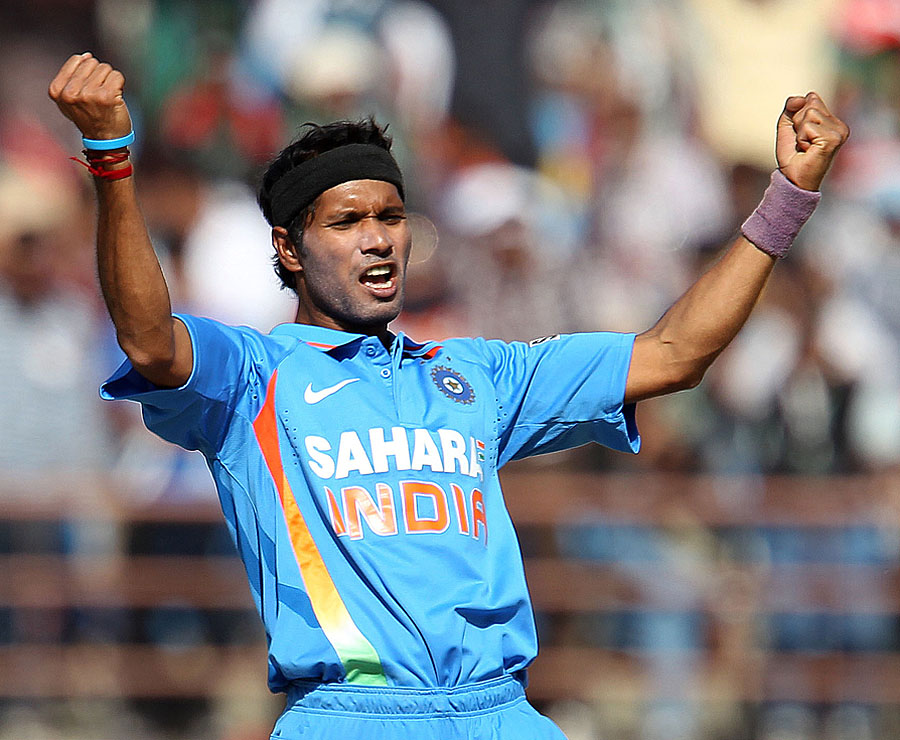 Ashoke Dinda representeed India in 13 ODIs and 9 T20Is | Twitter 
