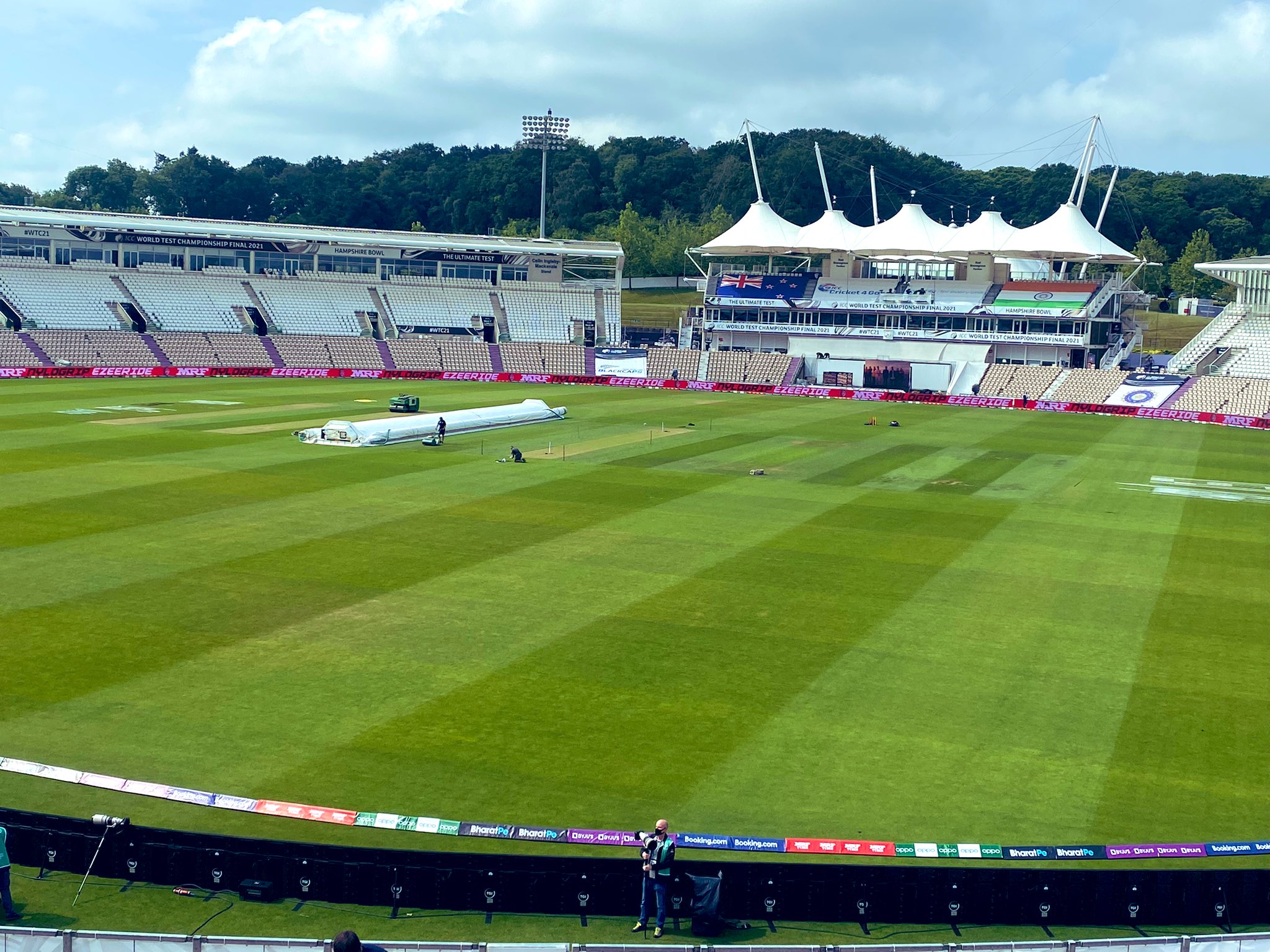 View of the Ageas Bowl | Isa Guha (Twitter)