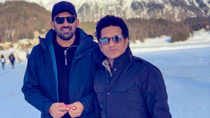 Sachin Tendulkar wishes Zaheer Khan on his actual birth date; asks him to spill the beans on his birthday mystery