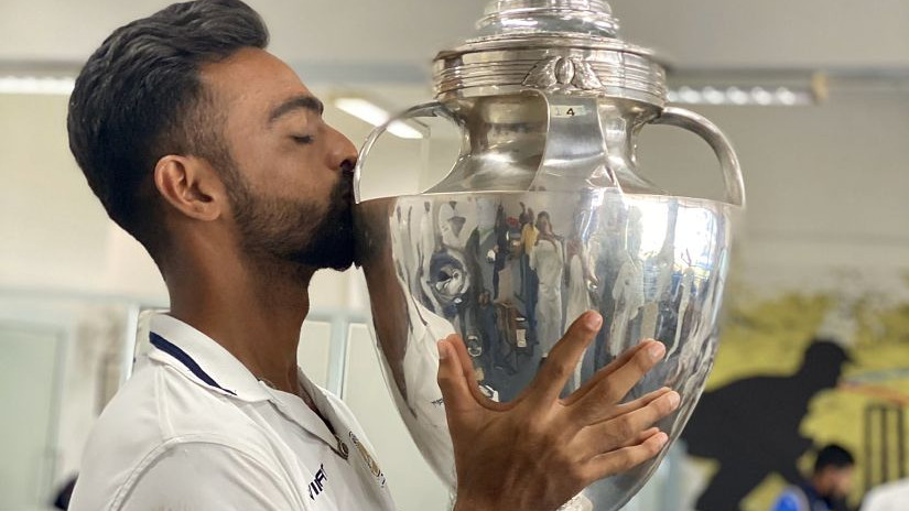 'Played with a bleeding fingernail'- Jaydev Unadkat's emotional post before his 100th First-Class match