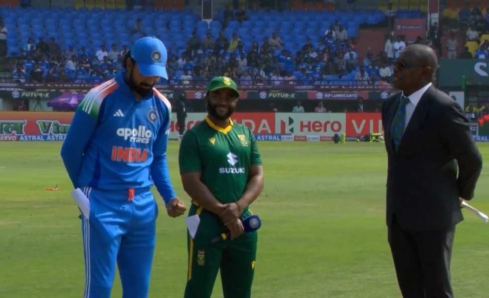 KL Rahul fist pumps after winning the toss in 3rd ODI as Temba Bavuma watches | X