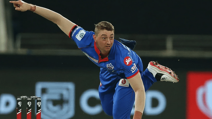 IPL 2021: Daniel Sams joins RCB team bubble after testing negative for COVID-19