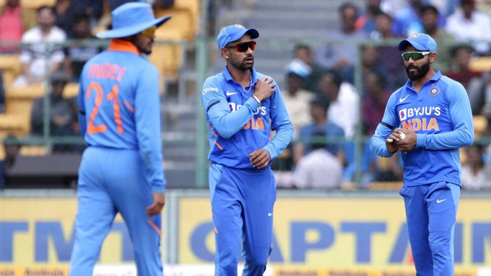 Dhawan hurt his shoulder playing the Bangalore ODI | AP