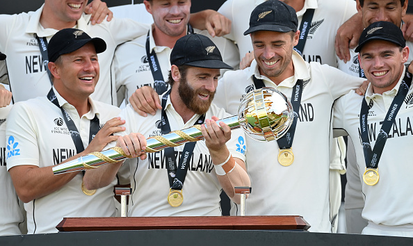 New Zealand players poses with the ICC Test Championship Mace | Getty Images