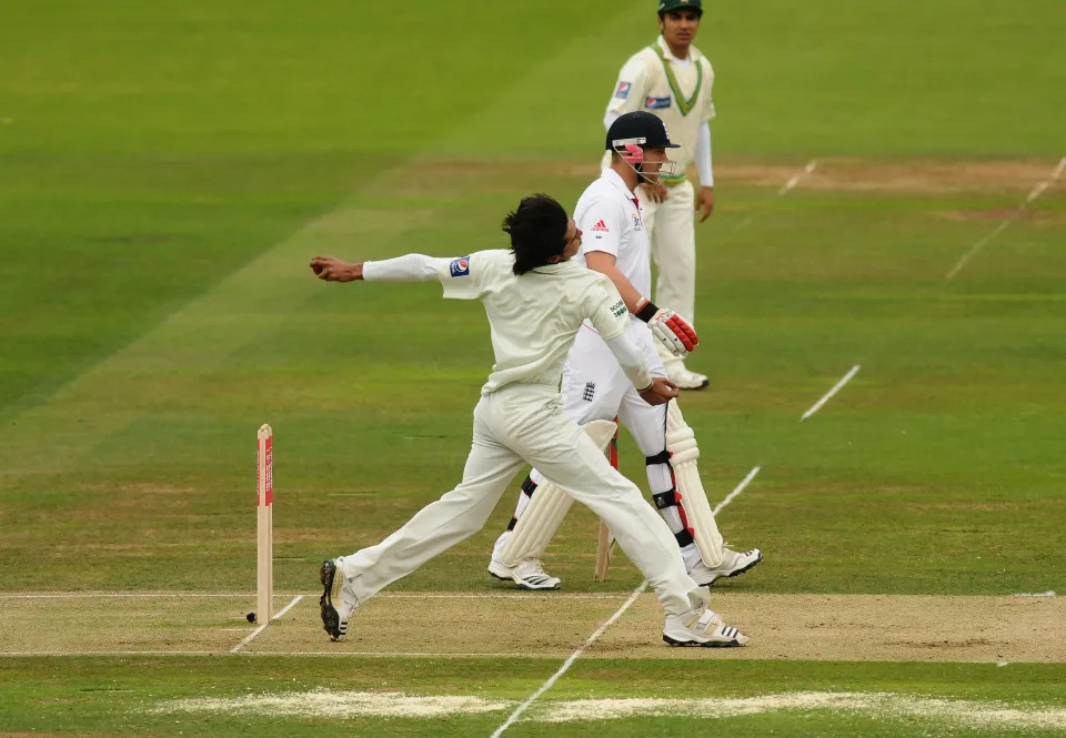Mohammad Amir's infamous no-balls in 2010 Lord's Test between Pakistan and England | X