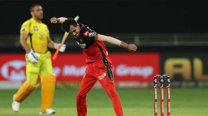 Chahal celebrates after dismissing Dhoni (Source: IPL/BCCI)