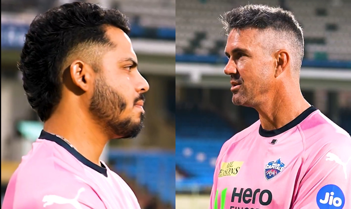 Ashutosh Sharma getting lessons from Kevin Pietersen | DC X