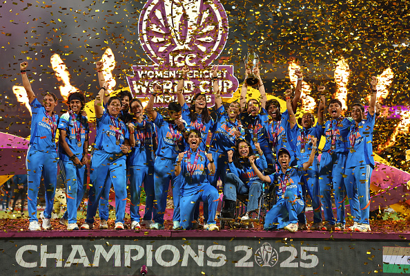 Indian women's team posing with the elusive World Cup trophy | Getty