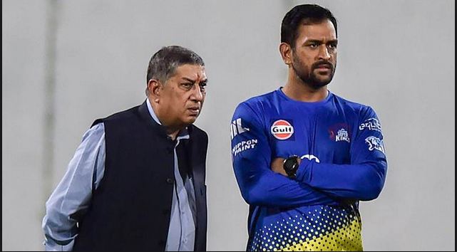 MS Dhoni with N Srinivasan 