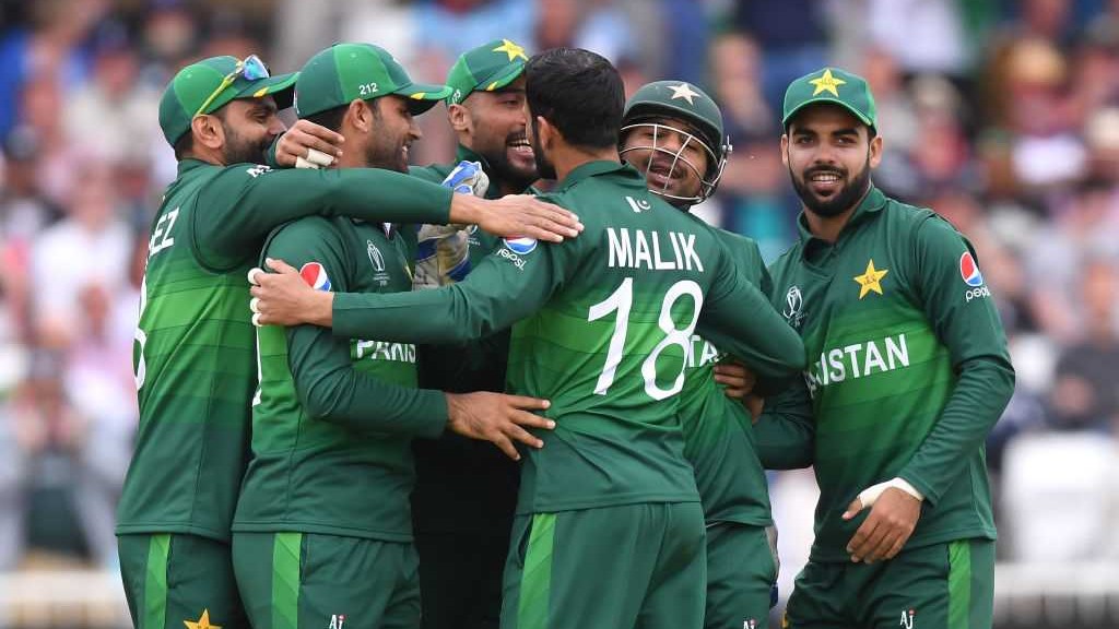 ENG v PAK 2020: Three members of Pakistan's touring squad test positive for COVID-19