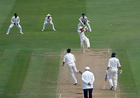Sunil Gavaskar playing the pull shot against Sir Richard Hadlee | Getty