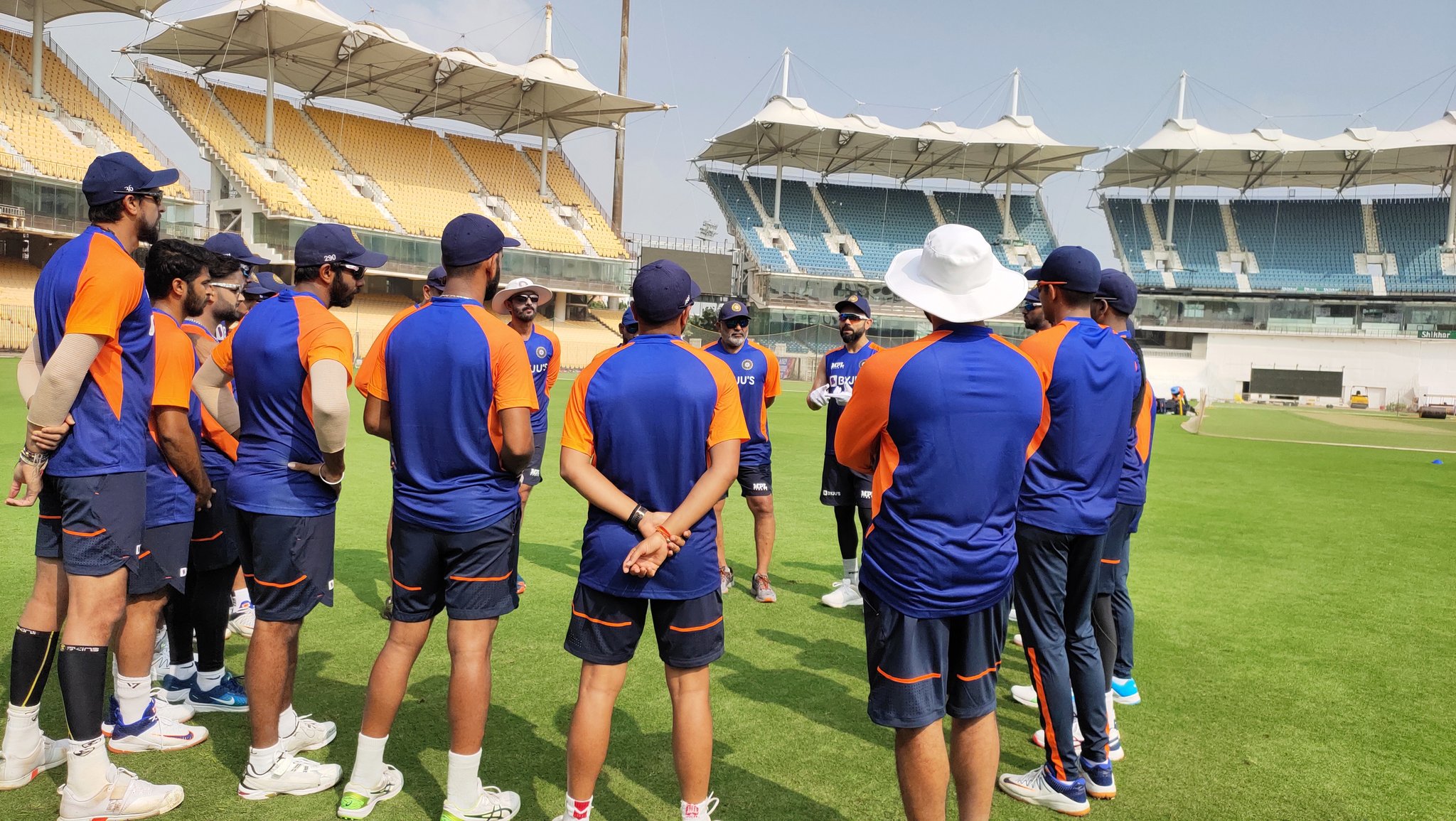 Kohli with Team India | BCCI Twitter