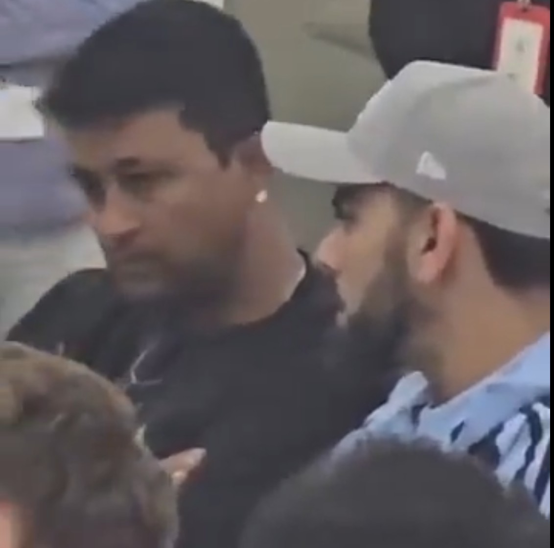 Pragyan Ojha and Virat Kohli in conversation | X