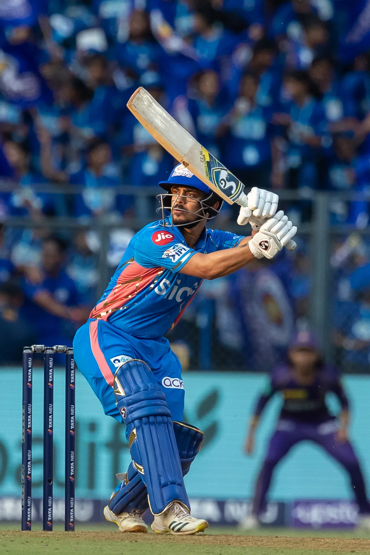 Ishan Kishan hammered a half-century as well in MI's chase | BCCI-IPL