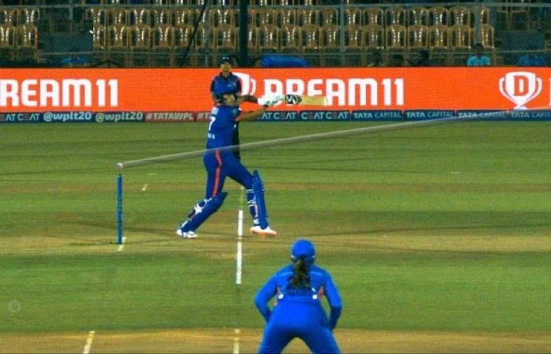 Side tracker showed that the ball was over waist high and over the stumps | Twitter