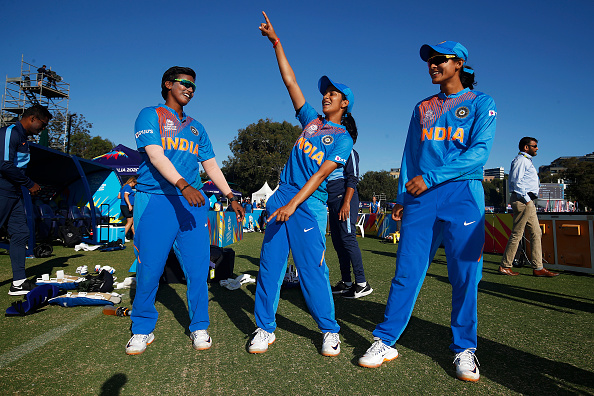 Jemimah Rodrigues with her teammates | GETTY