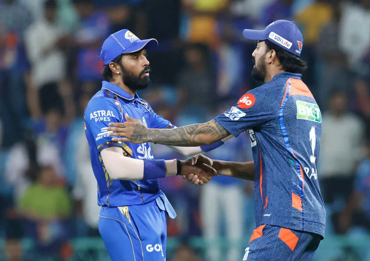 Hardik Pandya shakes hands with KL Rahul after MI lost to LSG | BCCI-IPL