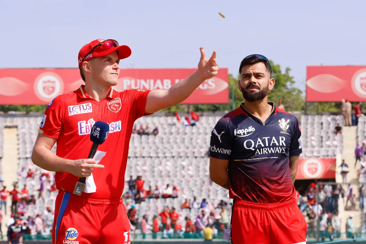 IPL 2023: WATCH- Virat Kohli comes out for toss as RCB captain vs PBKS ...