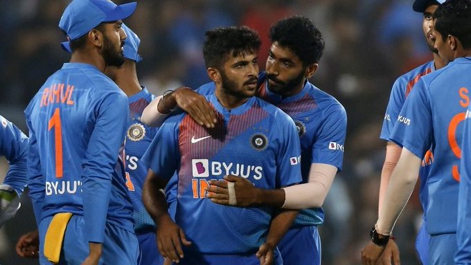 Man of the Match Shardul Thakur scored 22* runs and took 2 wickets in the final T20I against Sri Lanka. 