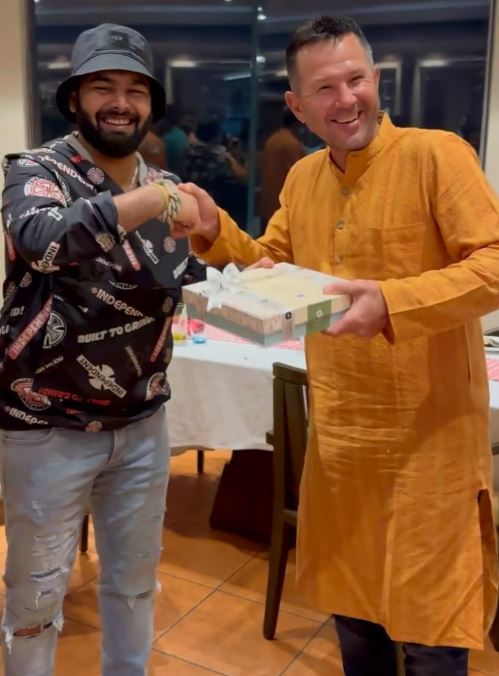 Rishabh Pant and Ricky Ponting during DC Diwali celebrations | X