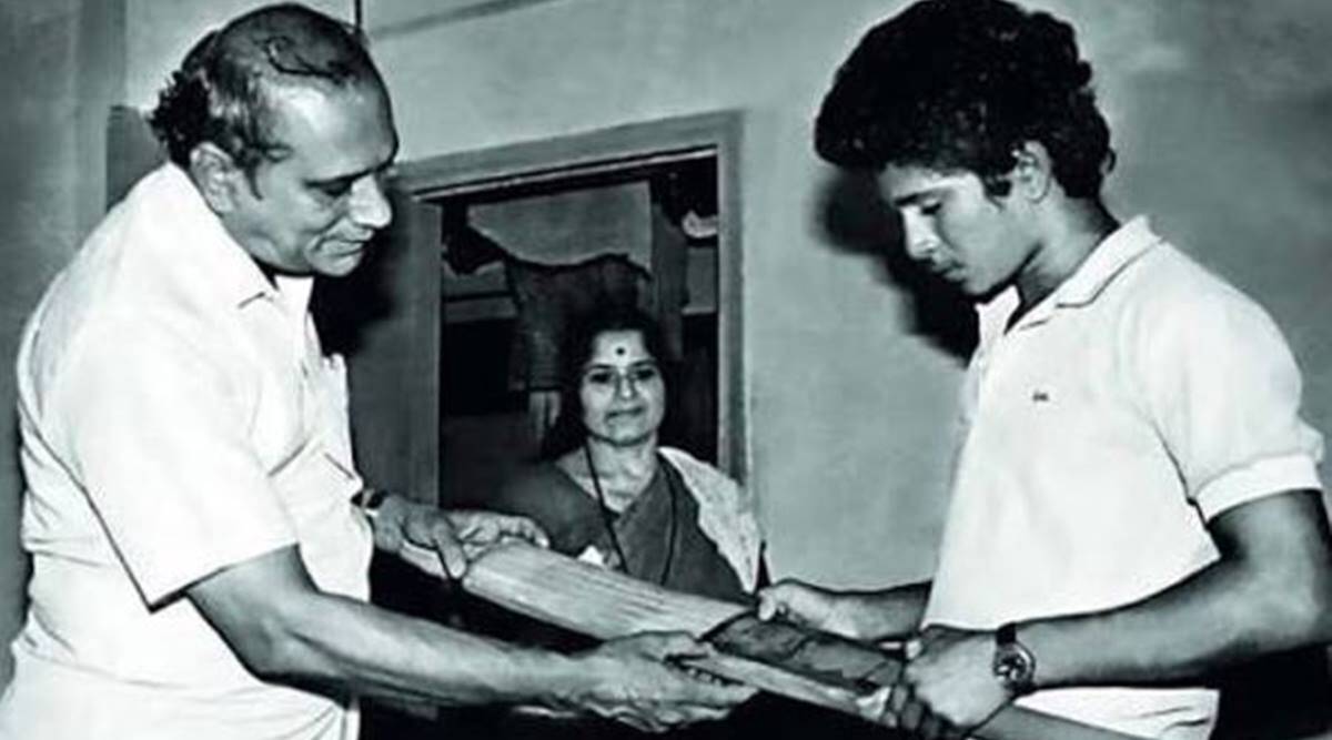 Sachin Tendulkar with his father Ramesh Tendulkar 