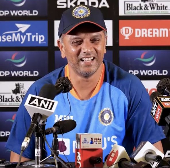 Rahul Dravid enjoys a lighter moment at his press conference 