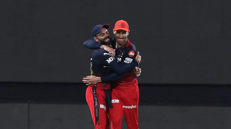 IPL 2022: WATCH- Faf du Plessis and Virat Kohli share a hug in a wholesome moment during RCB-KKR match