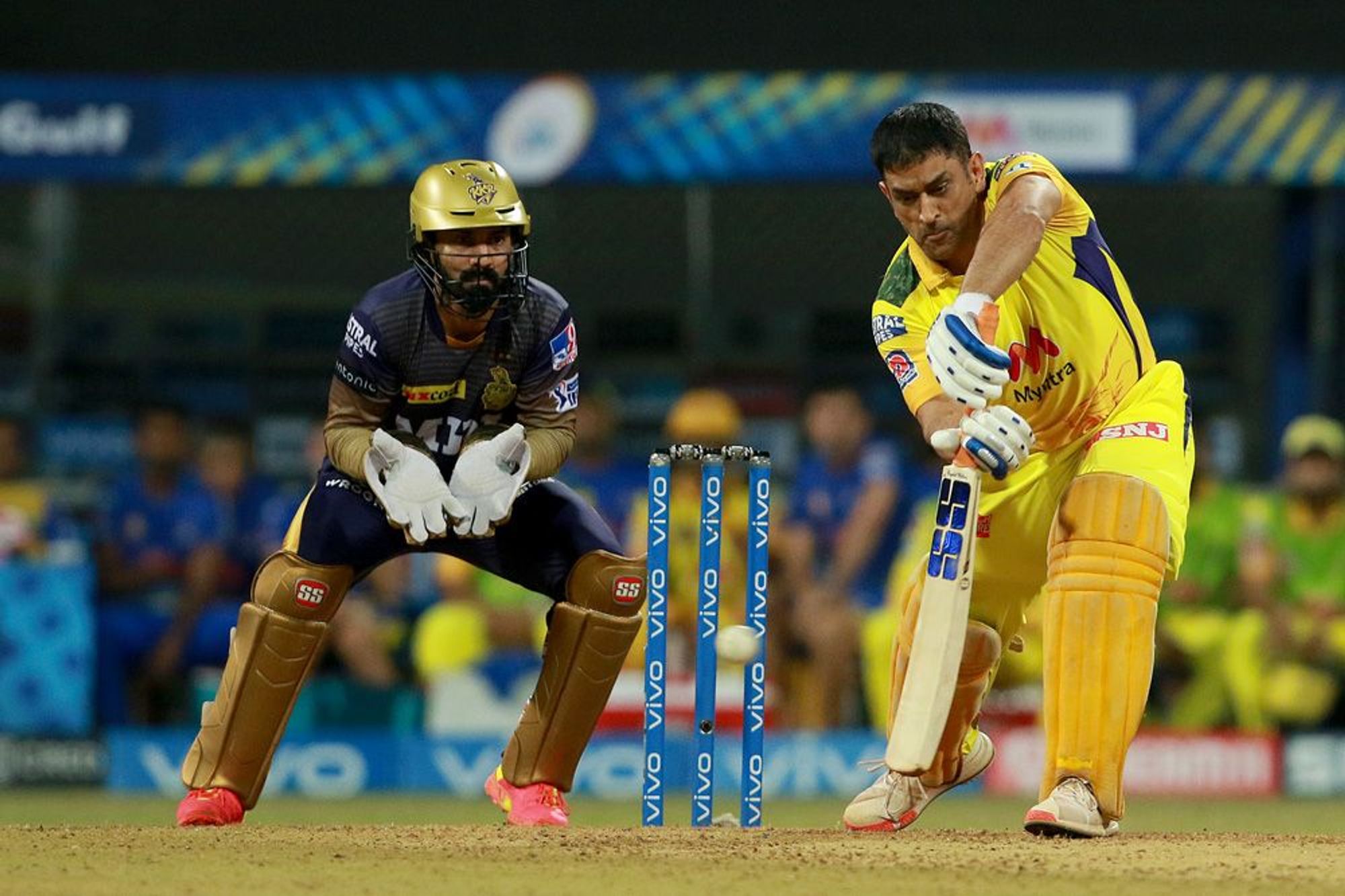 MS Dhoni hit 17 from just 8 balls against KKR | BCCI/IPL