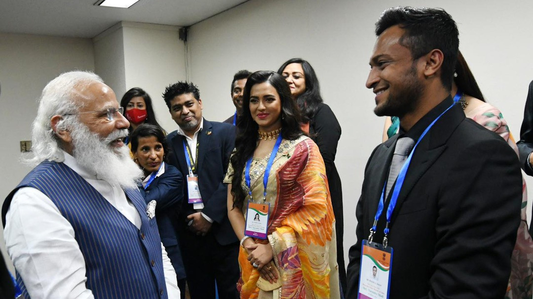 WATCH: Bangladesh cricketer Shakib-Al-Hasan meets India's PM Narendra Modi