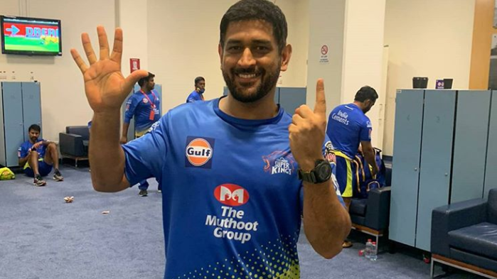 IPL 2020: MS Dhoni celebrates Chennai Super Kings reaching six-million Twitter followers 