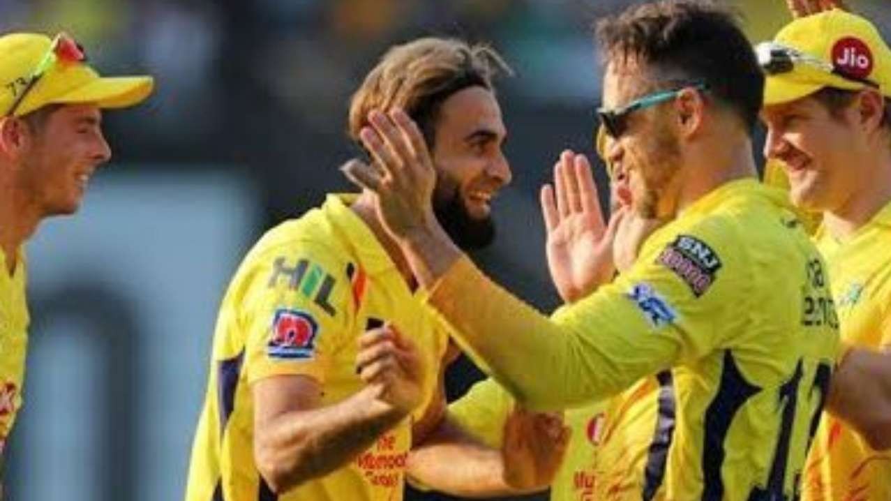 IPL 2020: ‘Faf du Plessis had to carry drinks for CSK and it was quite painful’, says Imran Tahir