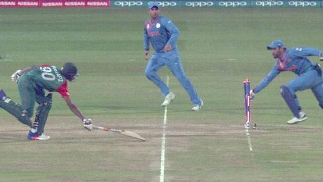 On this day: WATCH- MS Dhoni's masterpiece in strategy and Hardik’s nerves give India 1-run win in 2016 WT20
