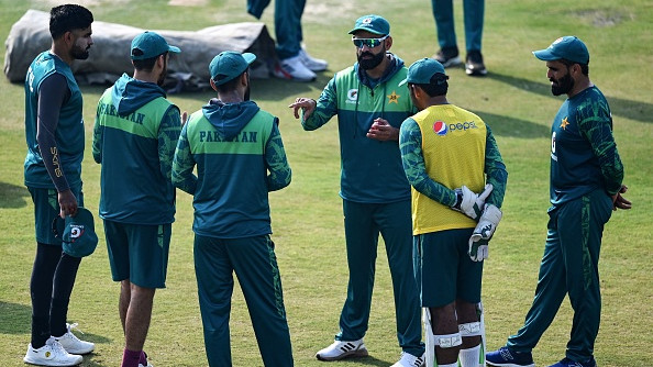 Pakistan players feeling “restless” with team director Mohammad Hafeez holding long meetings and lectures: Report