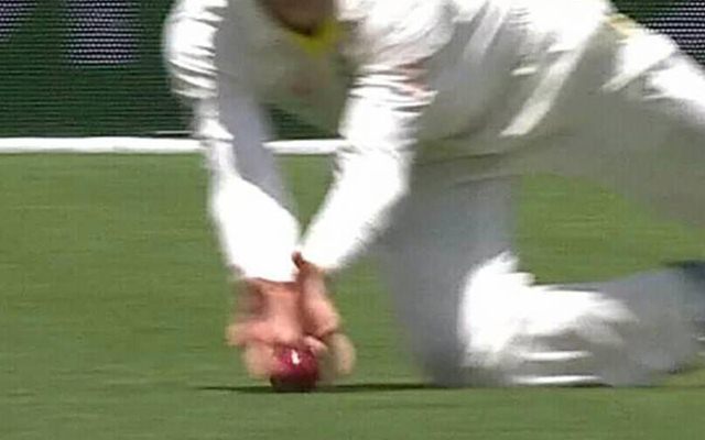 The third umpire persisted with the soft-signal despite there being no clear evidence to suggest the same | Twitter