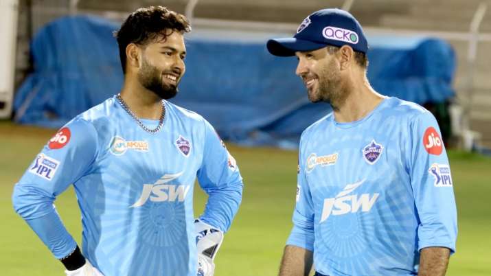 Rishabh Pant and Ricky Ponting for DC | Twitter