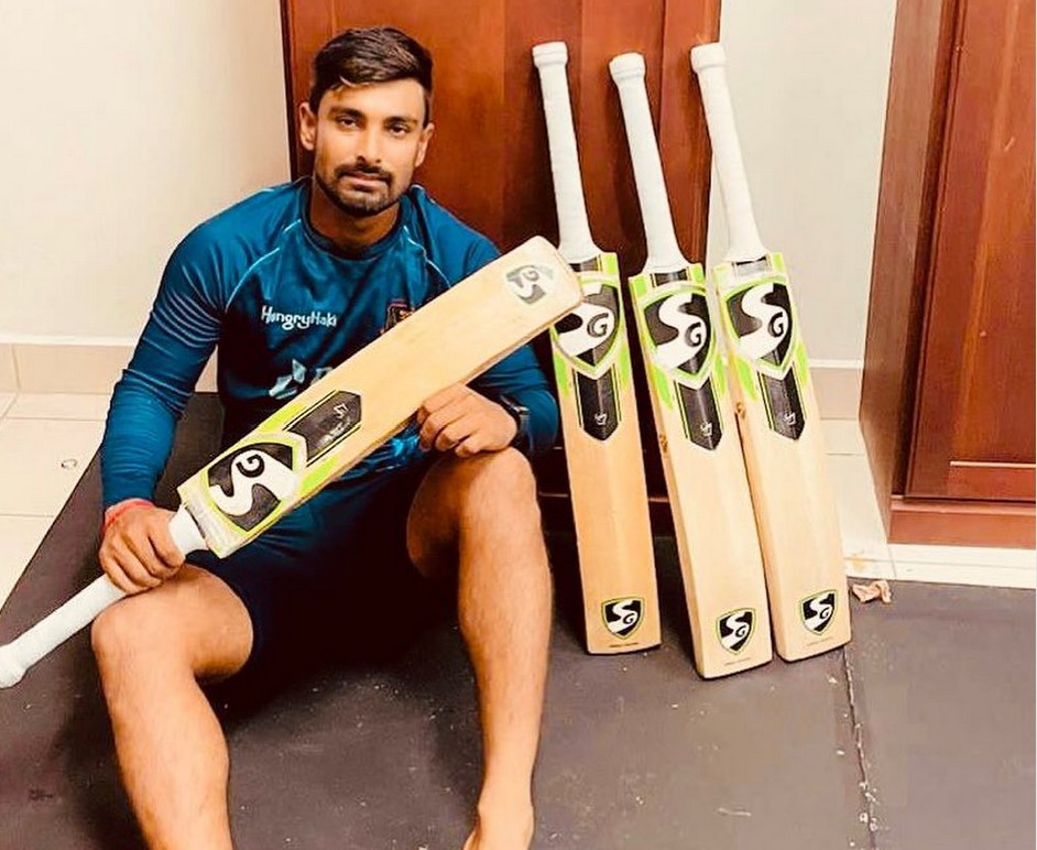 Litton Das with SG bats | Instagram