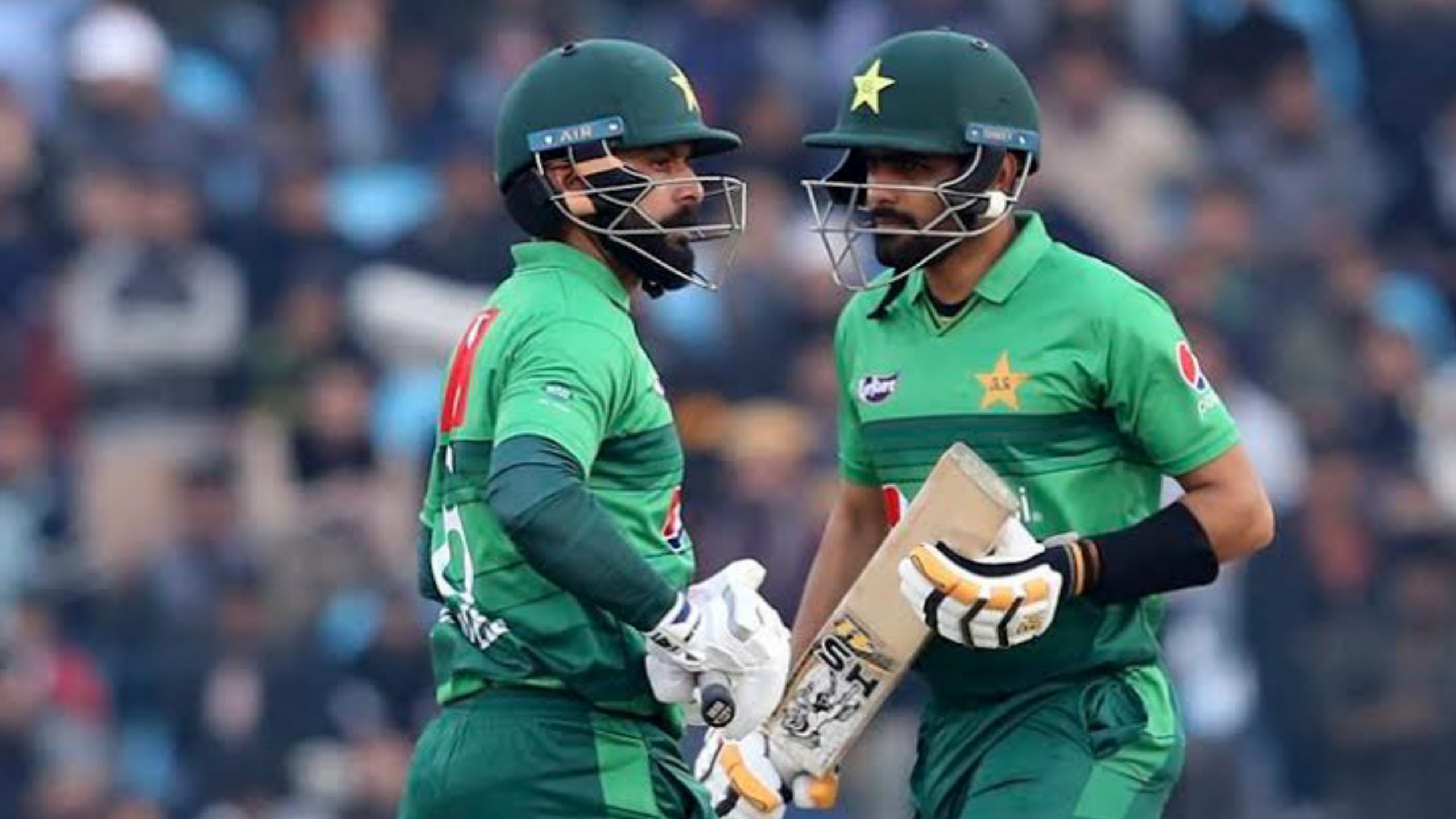 Hafeez lauds Babar for his talent | AFP