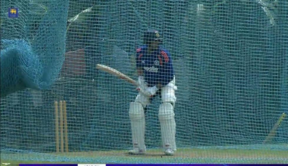 Shubman Gill batted in nets for more than an over | X