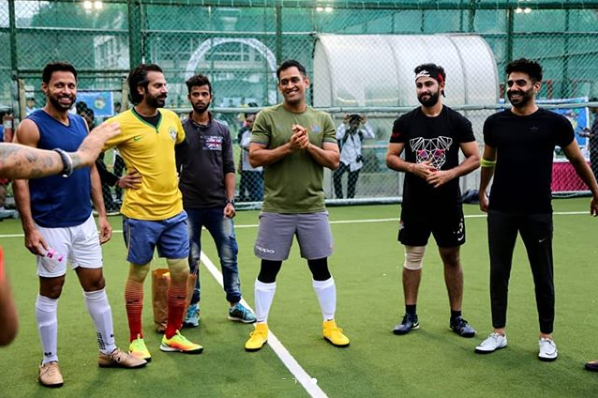 MS Dhoni with other celebrities | File Picture 