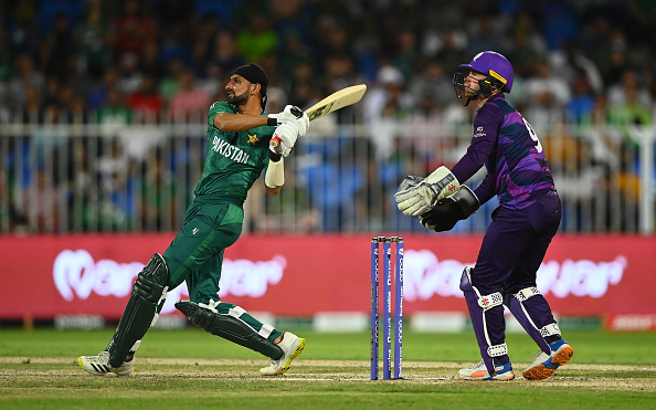 Shoaib Malik blazed 54 runs off 18 balls against Scotland | Getty Images