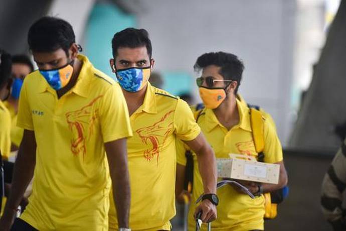 Deepak Chahar (center) and Ruturaj Gaikwad were the CSK players who tested COVID-19 positive | Twitter