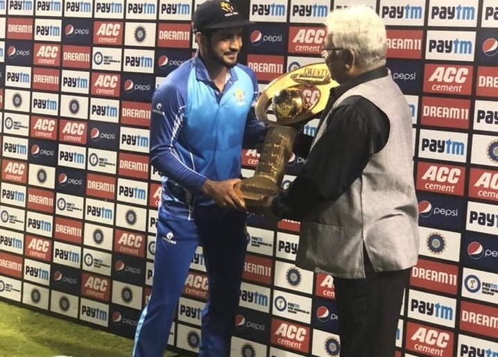 Manish Pandey led Karnataka to victory in the Syed Mushtaq Ali Trophy final on Sunday night | Twitter
