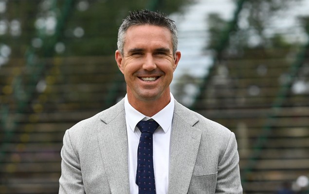 Kevin Pietersen asked England team and coach to stop complaining about the pitch