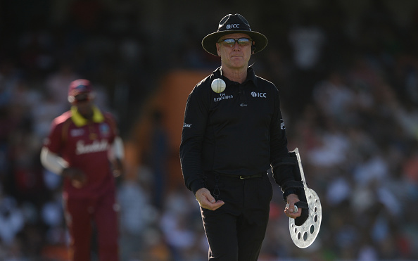 Umpire Bruce Oxenford to retire from international cricket after 15-year  career - India Today