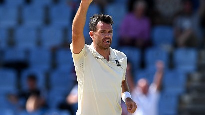 James Anderson open to the idea of cricket behind closed doors