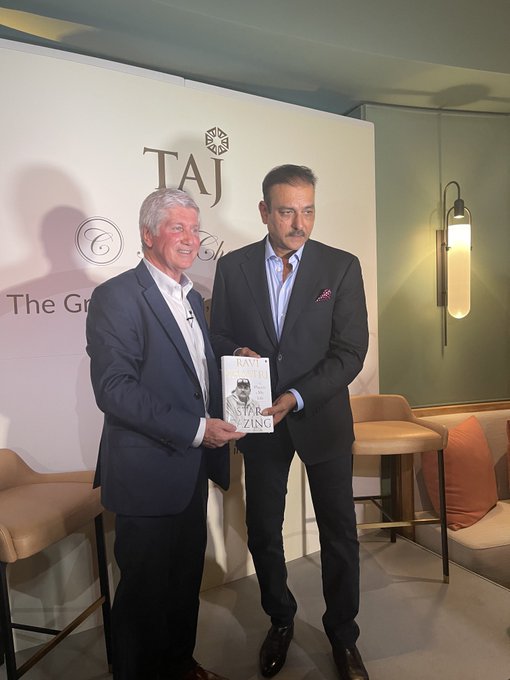 Ravi Shastri and Alan Wilkins during the book launch event in London | Twitter