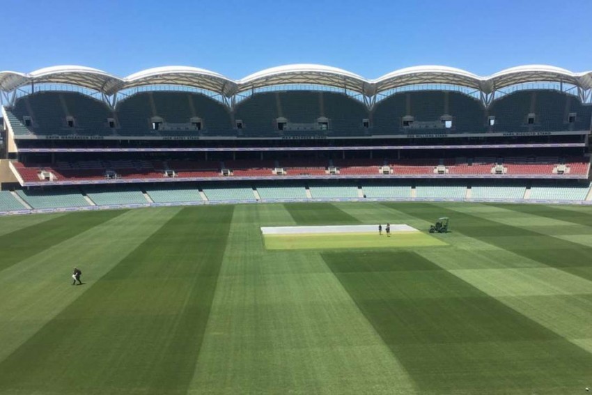 एडिलेड ओवल भारत और और ऑस्ट्रेलिया के बीच पहले डे-नाईट टेस्ट मैच की मेजबानी करेगा| Twitter